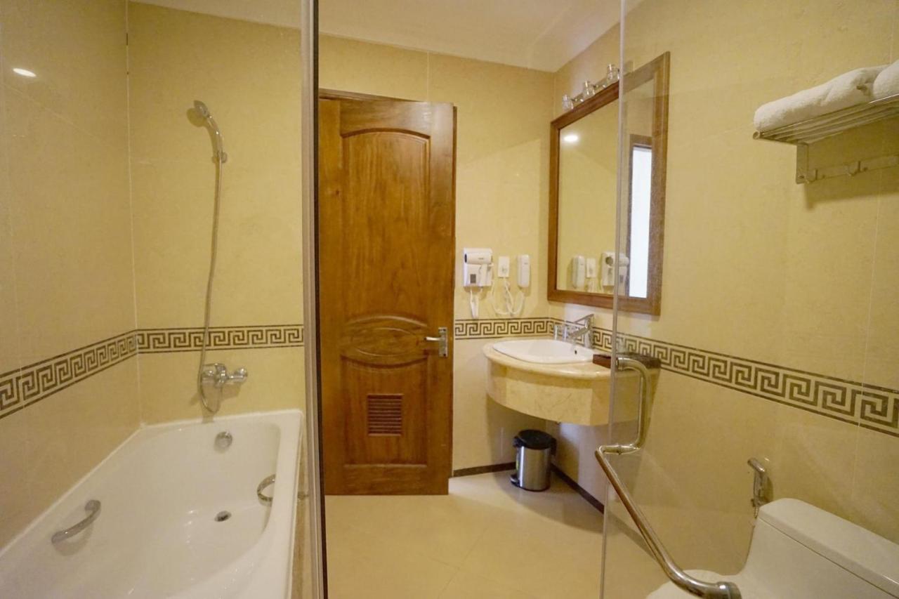 דה לאט Dream Luxury Hotel מראה חיצוני תמונה